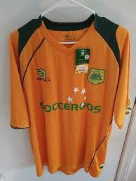 Gear yourselves up for socer jersey and play your game confidently with socer jersey items found at alibaba.com. Football Federation Australia Limited 2009 Socceroos Gr 14 Eur 24 00 Picclick De
