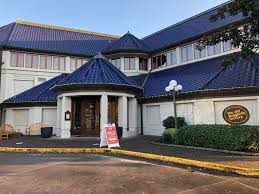 Maybe you would like to learn more about one of these? Huber S Cafe Portland S Oldest Restaurant Imperiled By Covid 19 Freeze Oregonlive Com