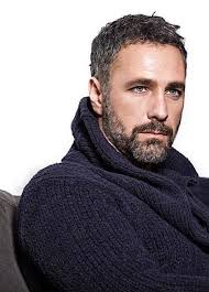 Per la serata finale di sanremoyoung ospite di antonella clerici la star internazionale raul bova che fa il suo ingresso sul. My New Plaid Pants Good Morning Gratuitous Raoul Bova