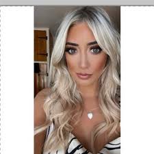 Esra Artuner (@ArtunerEsra)