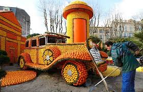 The Lemon Festival Which Was Held In Menton Southern France On February 12 2009 Featured A Car Made Of Lemons And Oranges Pre Menton Festival French Riviera