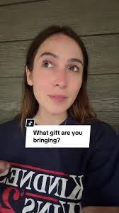 Savannah Wolfe's Instagram, Twitter & Facebook