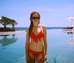 Dreama Walkers Hot Shots