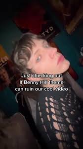 If its cool with benny hill theme it will always be cool  #bennyhillthemesong #90scamera #laceoutfit