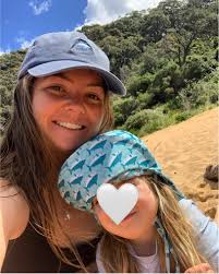 This is work I have done for free so far now I was thinking not everyone is  lucky enough to have their baby home in time for Christmas so I am starting