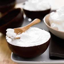 Decouvrez La Recette Mousse De Noix De Coco Sur Cuisineactuelle Fr Recette Recette Coco Noix De Coco