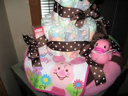 An Adorable Piglet Diaper Cake