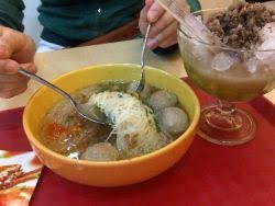 Aug 03, 2021 · katalog harga dan promosi hypermart terbaru promo hypermart khusus weekday. Es Teler 77 Lambungkan Bakso Pinggir Jalan Ke Mal Okezone Travel