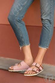 Birkenstock Arizona Rose Gold Buckle Hardware That Pops In A Color That Pops The Arizona Big Buckle Rose Stylish Shoes Sneaker Boots Shoes