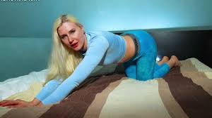 @WorshipHerBootys video Tweet