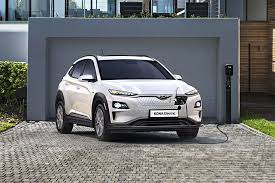 There was a whole new zing in the competitive compact crossover suv segment. Hyundai Kona Price Reviews Check 12 Latest Reviews Ratings