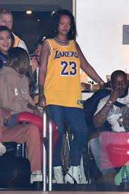 Los angeles lakers lebron james statement edition swingman jersey. 15 Stylish Sports Jersey Outfits How To Wear A Cute Jersey