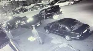 ضبط مطلق النار باتجاه احد المطاعم في عبدون فيديو رؤيا الإخباري