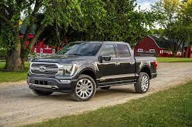 The ride is smooth even over rough surfaces and speed humps, a tribute to a new suspension that led engineers to. All New 2021 Ford F 150 Dazzles With New Features Hybrid Engine And High End Trims Carprousa
