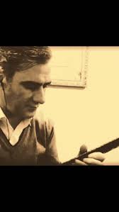 Ahmet Bingöl, Erzurumlu bağlama öğretmeni Ahmet Bingöl, sahneyi tercih  etmeyen ama müziğin mutfağında yıllardır emek veren özel bir isim.,  Bağlamadaki ustalığı, kendine özgü tekniği ve ürettiği ...