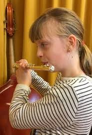 Laura Mun's Instagram, Twitter & Facebook