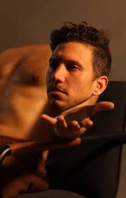 Copy) Simone Holland — PHOTO