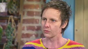 Julia Leischik sucht: Bitte melde dich Staffel 9 Folge 9: Serbien: Die  Suche nach Sandras Vater beginnt mit einem Schock