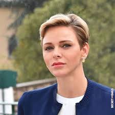 Princess charlene of monaco appeared unrecognisable today as she attended the traditional christmas tree ceremony at the monaco palace. Shaved Head Bowl Cut Punk Hair Charlene De Monaco S Most Rock And Daring Short Haircuts In Photos Secret Of Girls