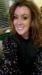 Dawn Walpole's Instagram, Twitter & Facebook