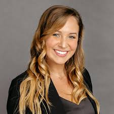 Paige Burrows's Instagram, Twitter & Facebook