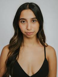 some favorites from my session with @anakgonzalezz last month! thank you  for having us @melonheadphoto ❤️