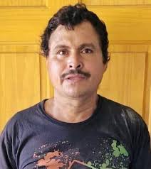 José Javier García Funes, alias “Gallina”, es un terrorista de la 18S,  quien delinquía en diferentes zonas del Puerto de La Libertad. Será enviado  a un penal por agrupaciones ilícitas, delito que