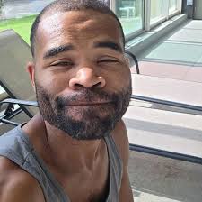 Who offers sports and deep tissue massage for pain due to exercise in  Franklin, Tennessee?