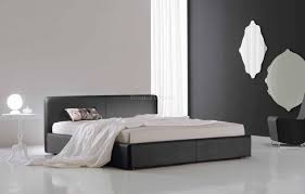 Jetzt bei home24 online bestellen, ab 30 € versandkostenfrei Kaufen Milano Bett 200x200 Black Alle Italienischen Mobel