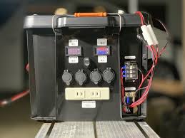 5極リレーについて takati channel タウンエース 車中泊 ベッド デッドニング