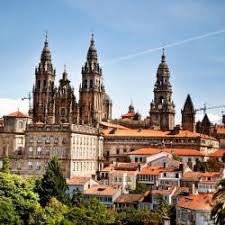 Galicia se caracteriza por su alta tasa de dispersión demográfica, lo que, unido a un elevado número de poblaciones, hace que un 50 % de los entes de población de españa se localicen en galicia, ocupando solo el 5,8 % de la superficie total. The 10 Best Hostels In Galicia Spain Booking Com