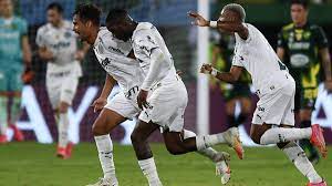 Defensa y justicia latest games. Palmeiras Vencio 2 1 A Defensa Y Justicia En La Primera Final De La Recopa Sudamericana