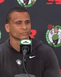 Joe Mazzulla when asked about the conversation around Kyrie’s return to  Boston., (🎥: @nbcsboston)