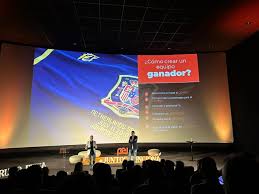 ROBERTO LOMAS HERREROS