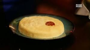Rava idli are steamed cakes made with semolina, yogurt, spices, veggies & a leavening agent. Pure Sin Steamed Semolina Cake Recipe Chef Shipra Khanna Diwali Special Recipes Youtube