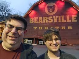 Took the short easy 2 hour drive to Erie from Akron… Not a bad little city.  The venue