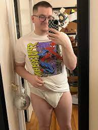 Think I'll replay Spider-Man on ps4 later today :) : r/tightywhities