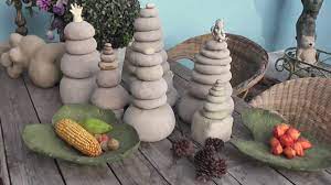 Traumhafte beton deko für den garten kann mit solchen blättern gestaltet werden. Beton Giessen Diy Gartenstehlen Gartendeko Skulptur Youtube