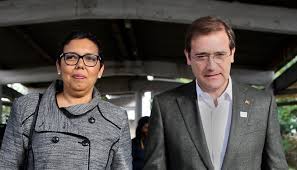Pedro passos coelho antes e depois pedro passos coelho cresceu em angola, nas cidades de silva porto e luanda, para onde foi com 5 anos de idade. Morreu Laura Ferreira Mulher Do Ex Primeiro Ministro Pedro Passos Coelho Atualidade Flash