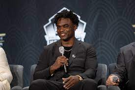 Edgerrin tyree james is a former american football running back who played in the national football league for eleven seasons. Colts Legend Edgerrin James Reacts To Hall Of Fame Postponement