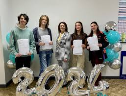 Saddleworth pupils score highly at Oldhams Hulme Grammar - Saddleworth  Independent