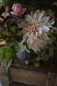 Table Flowers By The Garden Gate Flower Company Wonderful Flowers Flower Company Table Flowers