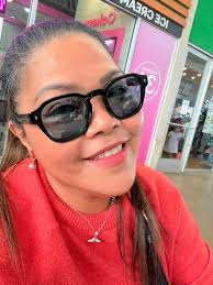 Nghatag ka nako og confident to face world 🌍 or the universe rather  🥰😎🎶🎶🤣 #sunglass 😎from SAlvo Family 🙏🎶🥰😍😎 Salamat Elaiza Salvo  Rosalie Salvo David Zack and Jovelle Marie Bermejo James Salvo