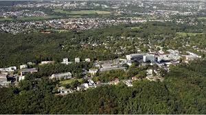 Auf dem uhlberg 12, бонн. Illegaler Arzneimittel Und Drogenhandel Uniklinik Mitarbeiter Verhaftet