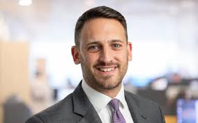 United Trust Bank appoints bridging head of sales