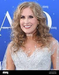 Jodi Herbert's Instagram, Twitter & Facebook