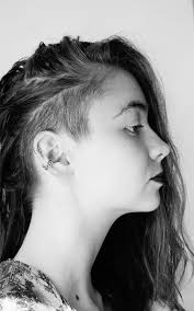 Women S Hair Sidecut Undercut Portrait Photography Shaved Head Sides Woman Long Hair Long Hair Styles Long Hair Shaved Sides Undercut Hairstyles