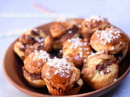 Petites Brioches Fourrees Nutella Moule A Muffins Recette Moule Muffin Petite Brioche Brioches