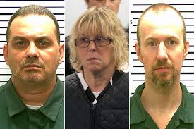 Prison worker had romps with both escaped killers