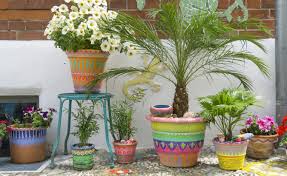 Blumentopf Bemalen Die Besten Tipps Und Ideen Das Haus Bemalte Topfe Blumentopf Blumentopfe Bemalen